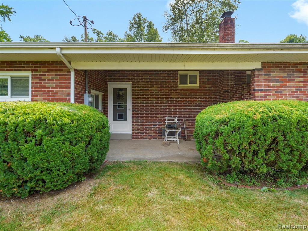 628 Riverside Drive, Linden, MI 48451 — Photo 5