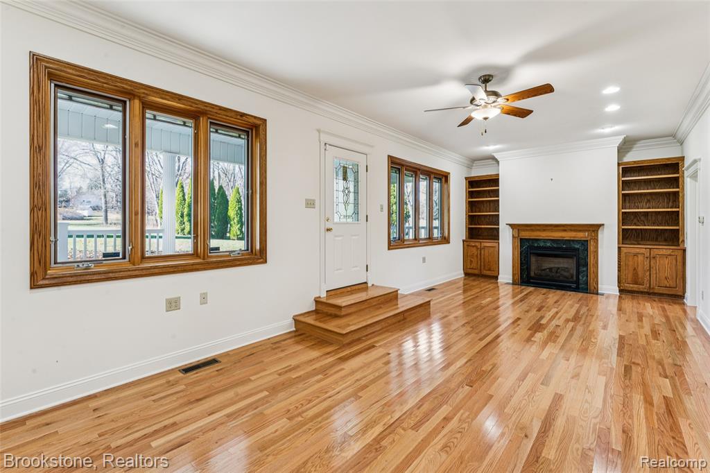614 S East Street, Fenton, MI 48430 — Photo 23
