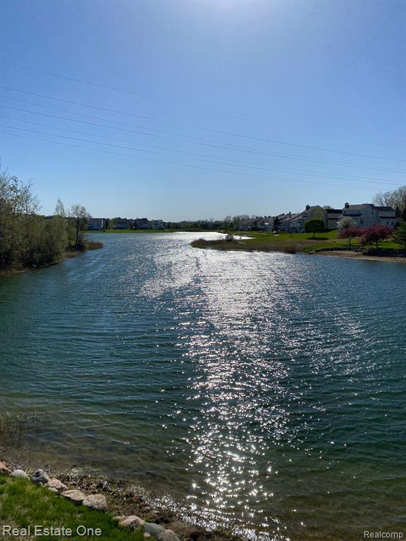 906 W PENINSULA, Oxford, MI 48371 — Photo 36