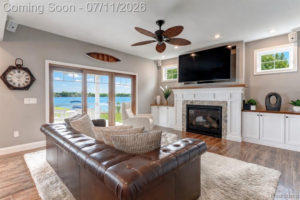 12033 Torrey Road, Fenton, MI 48430 — Photo 11