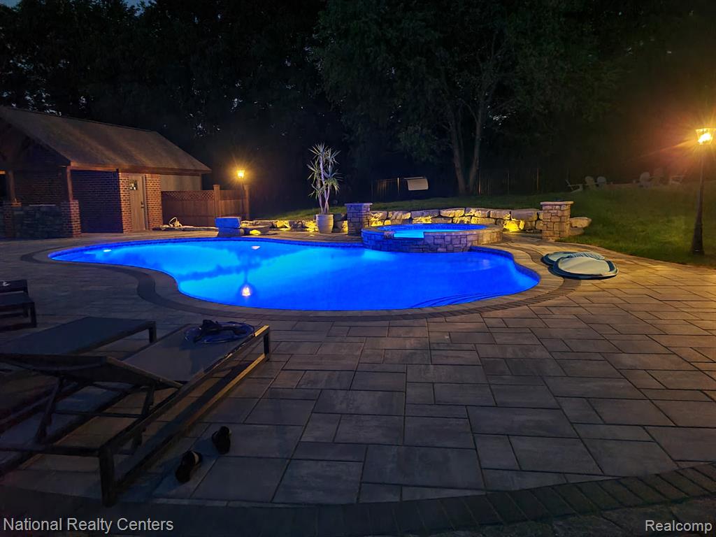 9888 Meadow View Court, Northville, MI 48167 — Photo 94