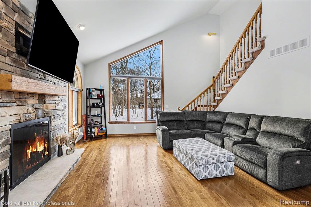 3172 Shadow Brook Lane, Pinckney, MI 48169 — Photo 7