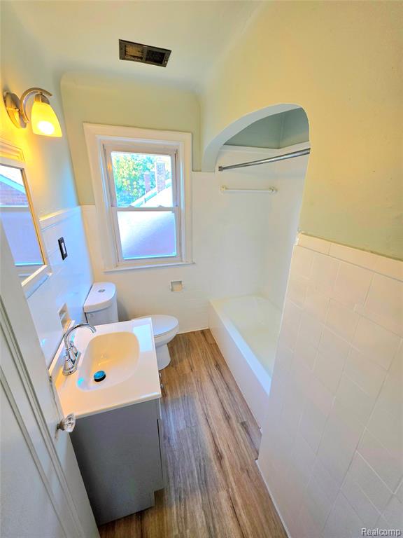 4635 Courville Street, Detroit, MI 48224 — Photo 8