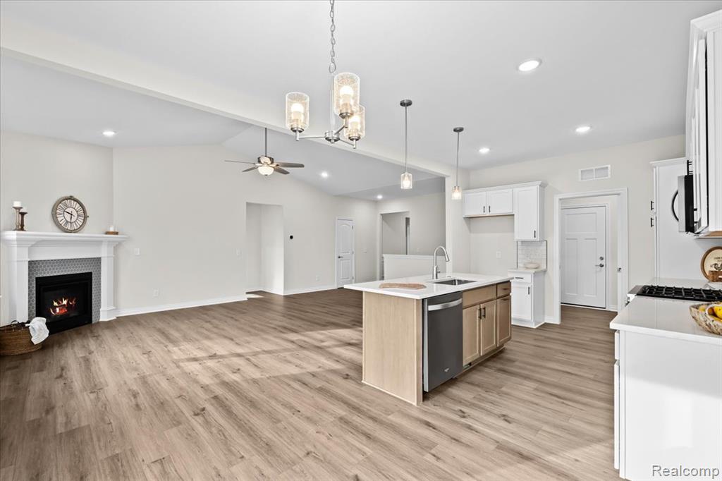 441 Jubilee Drive, Whitmore Lake, MI 48189 — Photo 8