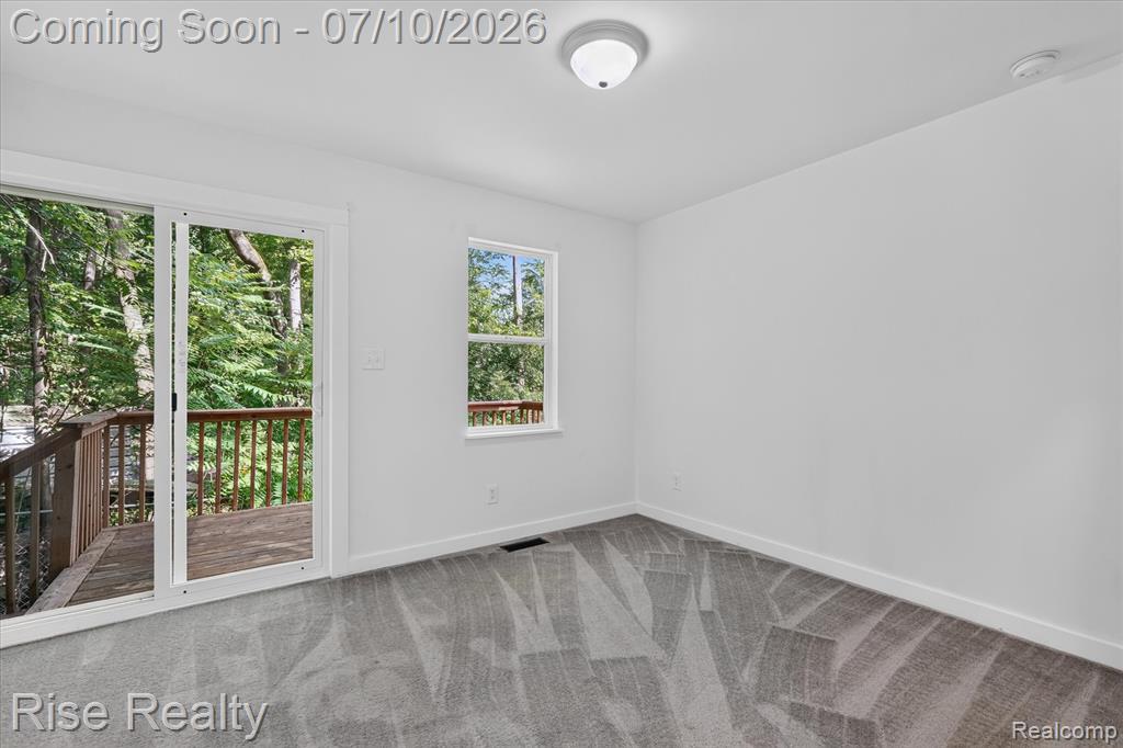 6560 Lowell Drive, Brighton, MI 48116 — Photo 10