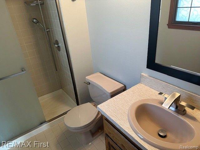 40015 VACHON Drive, Sterling Heights, MI 48313 — Photo 20