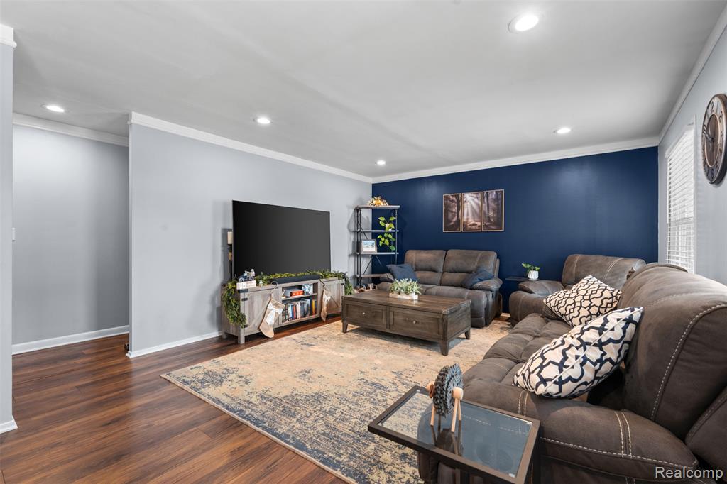 6404 Richalle Street, Brighton, MI 48116 — Photo 6