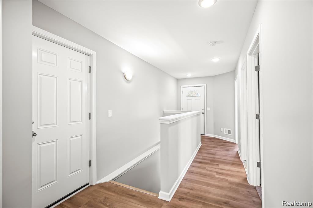 8248 HUGH Street, Westland, MI — Photo 17