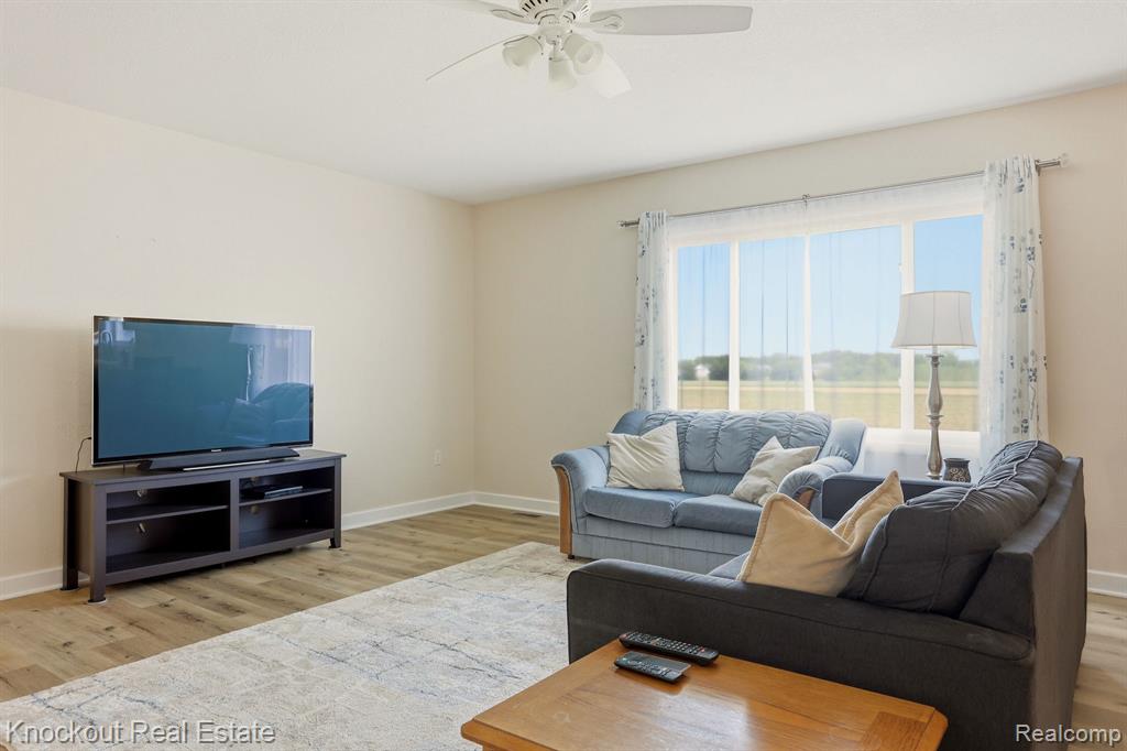 9941 Lange Road, Birch Run, MI 48415 — Photo 9
