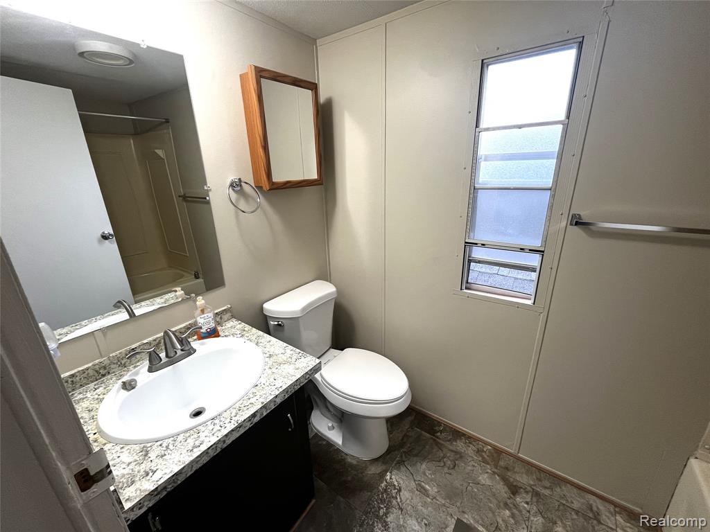 80 Pool Drive, Metamora, MI 48455 — Photo 15