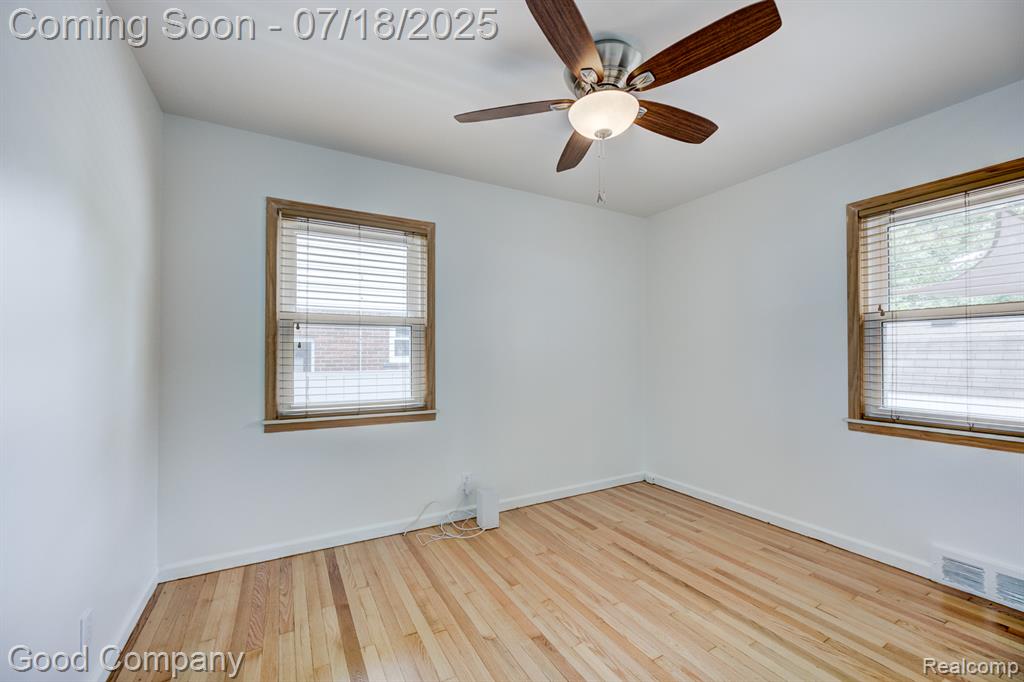923 E 4th Street, Royal Oak, MI 48067 — Photo 16