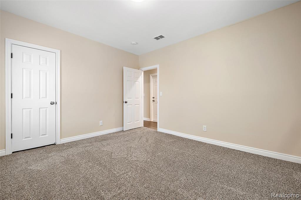 2080 Gladstone Street, Detroit, MI 48206 — Photo 53