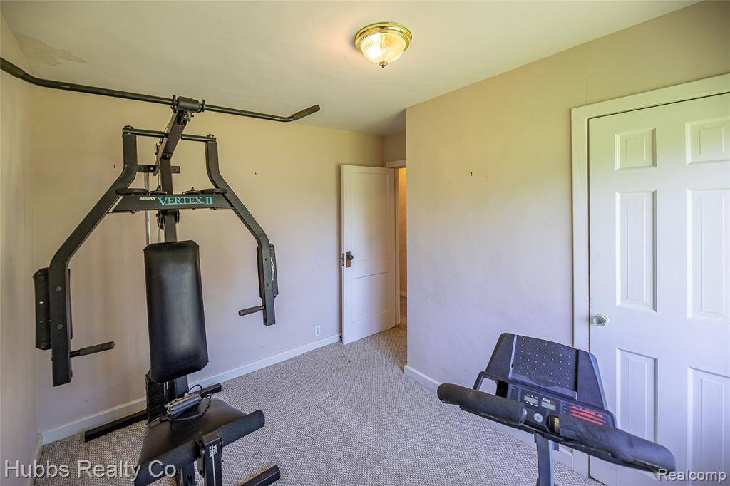 5305 Lapeer Road, Burton, MI 48509 — Photo 35