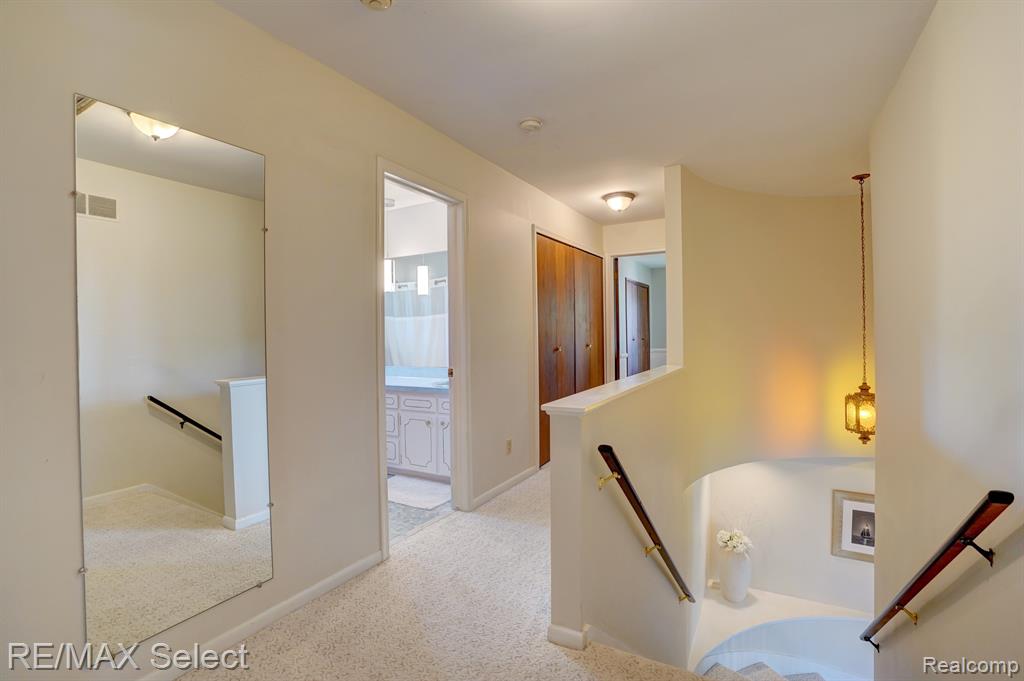 6181 Kings Scepter Court, Grand Blanc, MI 48439 — Photo 31