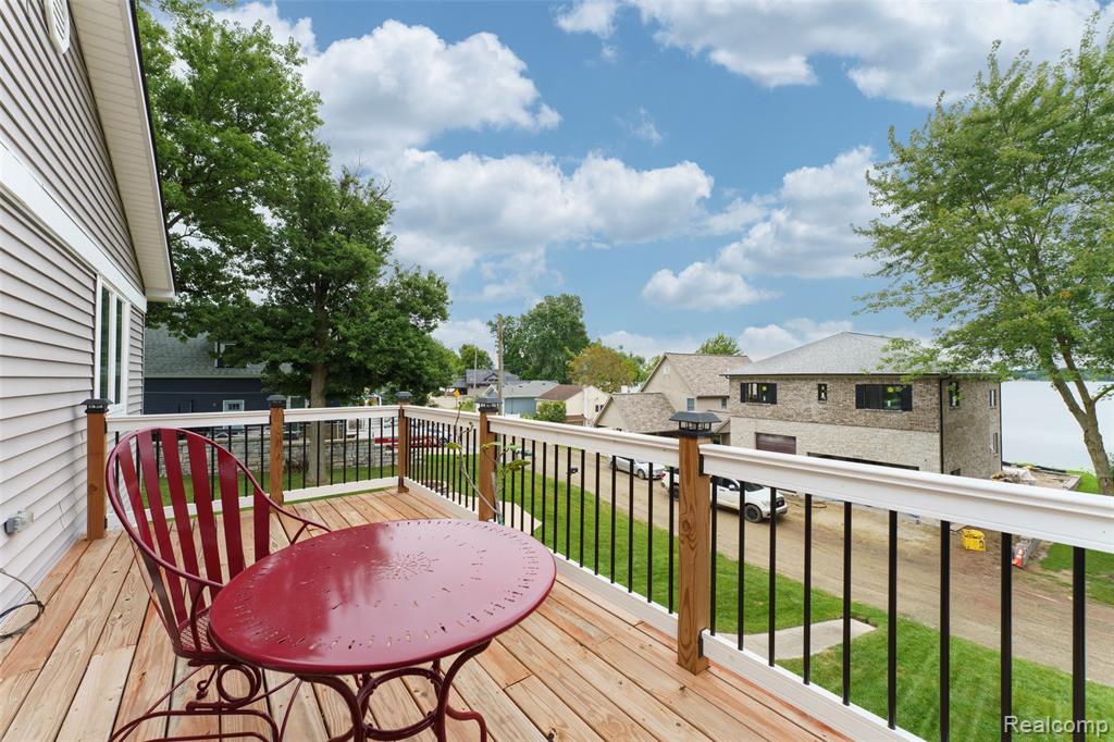 11728 Kenton Drive, Whitmore Lake, MI 48189 — Photo 37