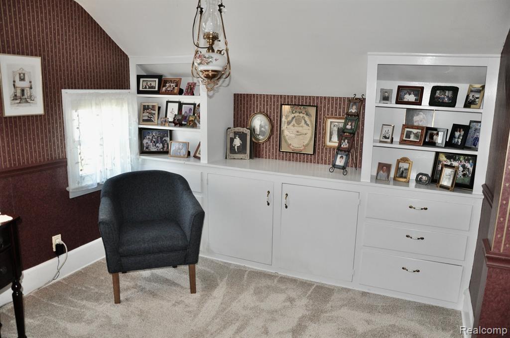 608 E MAPLE Street, Holly, MI 48442 — Photo 39