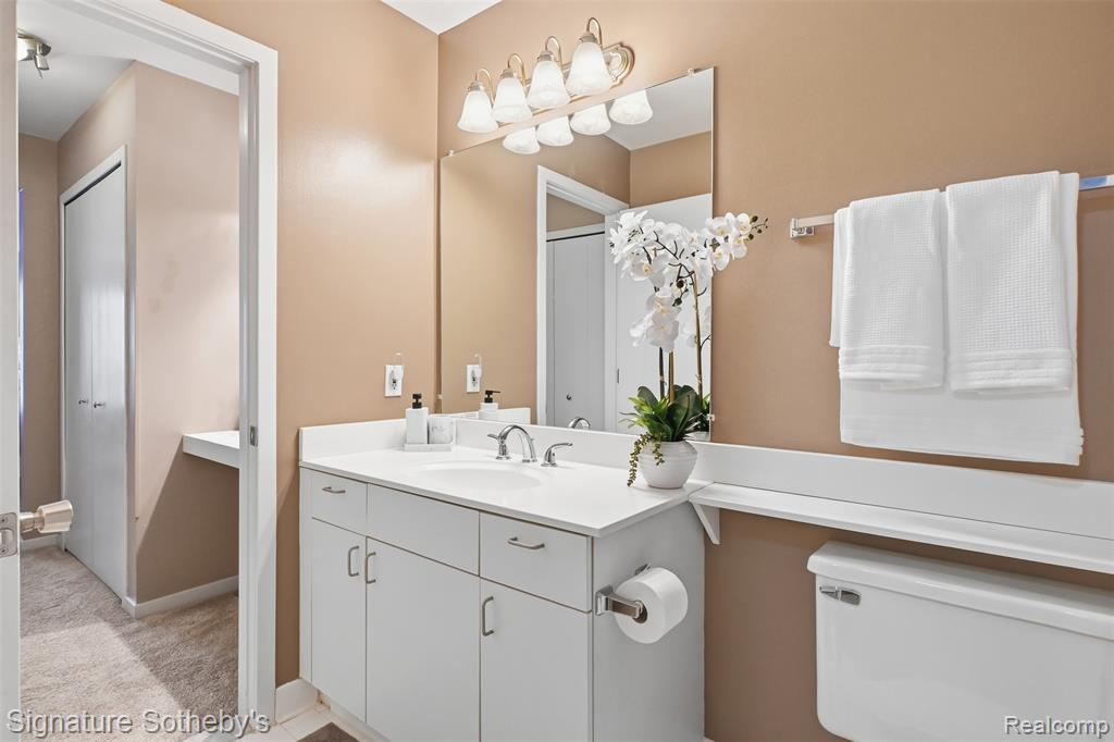 452 Nicolet Street, 6, Walled Lake, MI 48390 — Photo 18