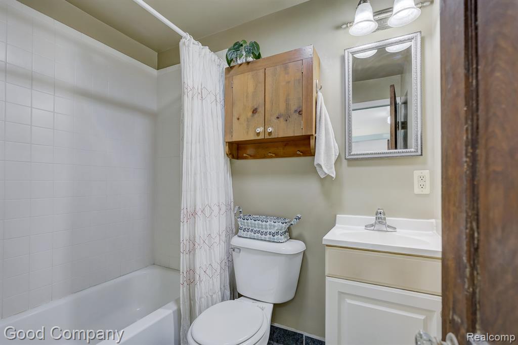 8503 Colgate Street, Oak Park, MI 48237 — Photo 29