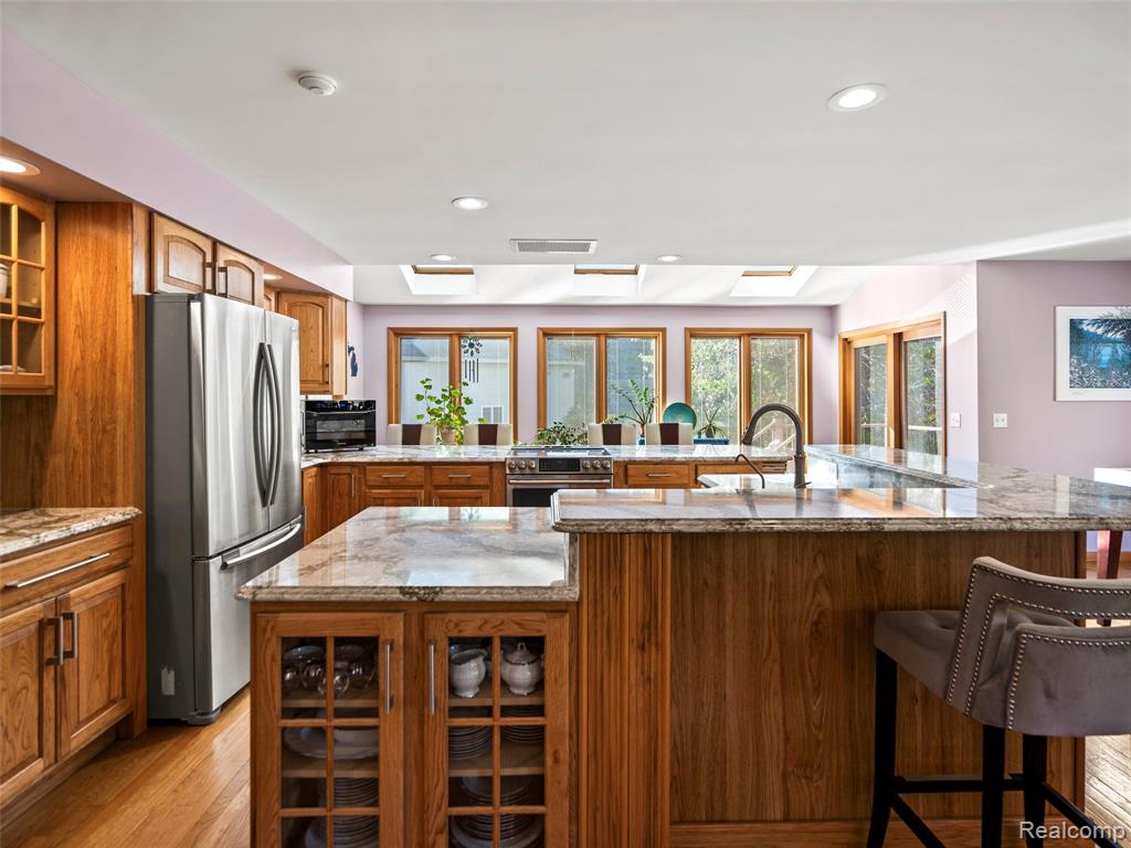 7286 Pine Knob Road, Clarkston, MI 48348 — Photo 32