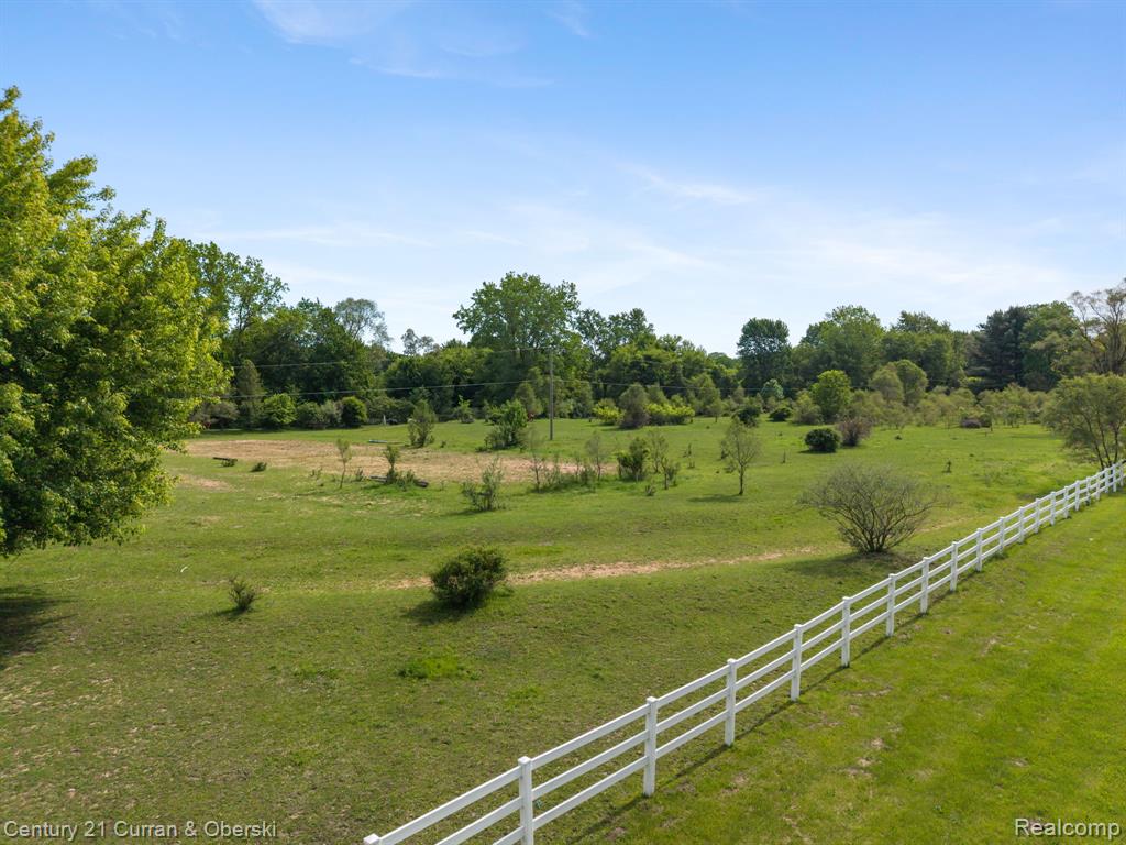 0000 7 Mile Seven Mile Rd, South Lyon, MI 48178 — Photo 26