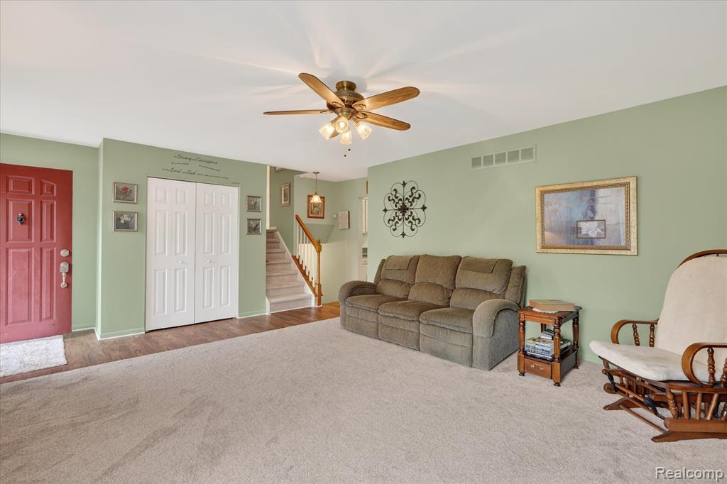 7336 Mustang Drive, Clarkston, MI — Photo 8