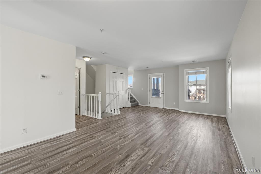3872 Forester Boulevard, Auburn Hills, MI 48326 — Photo 5
