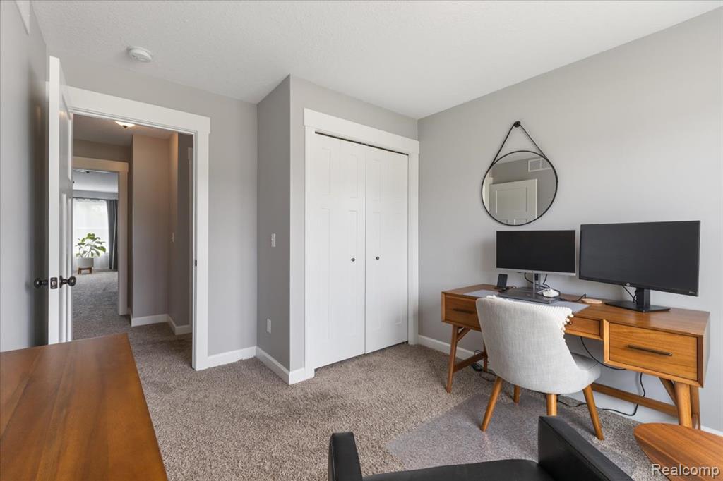 5606 Chatham Lane, Grand Blanc, MI 48439 — Photo 39