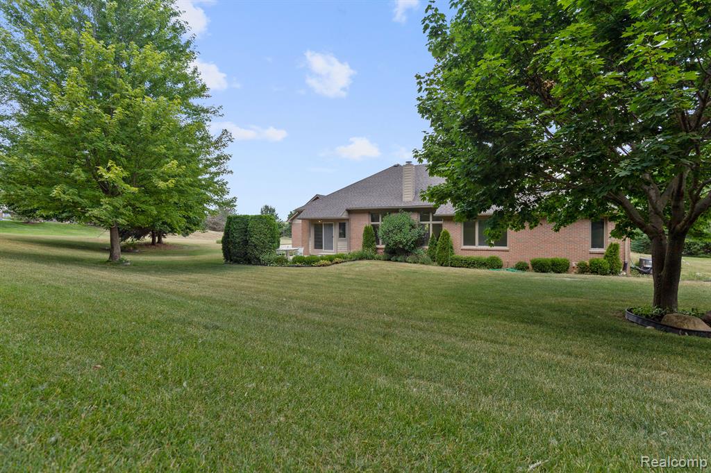 71064 BURLISON Lane, Bruce, MI 48065 — Photo 42