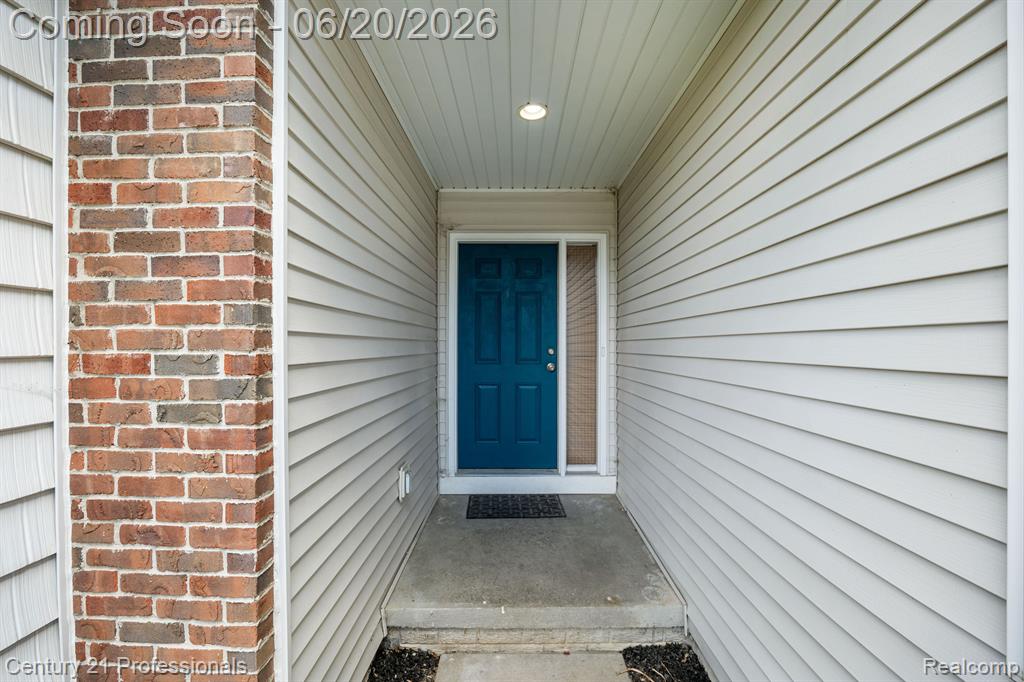 3305 Grove Lane, Auburn Hills, MI 48326 — Photo 5