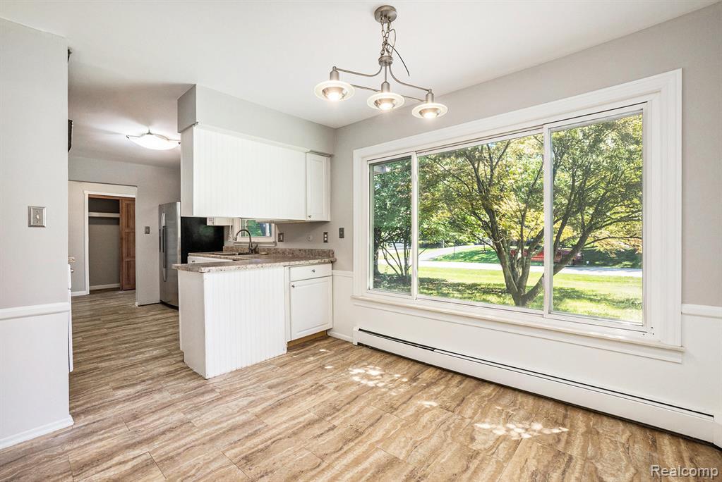 4516 Kevin Court, West Bloomfield, MI — Photo 17