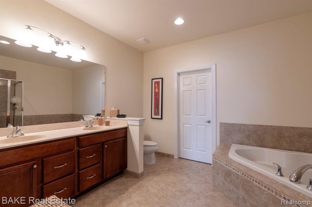 44951 Broadmoor Circle S, Northville, MI 48168 — Photo 25