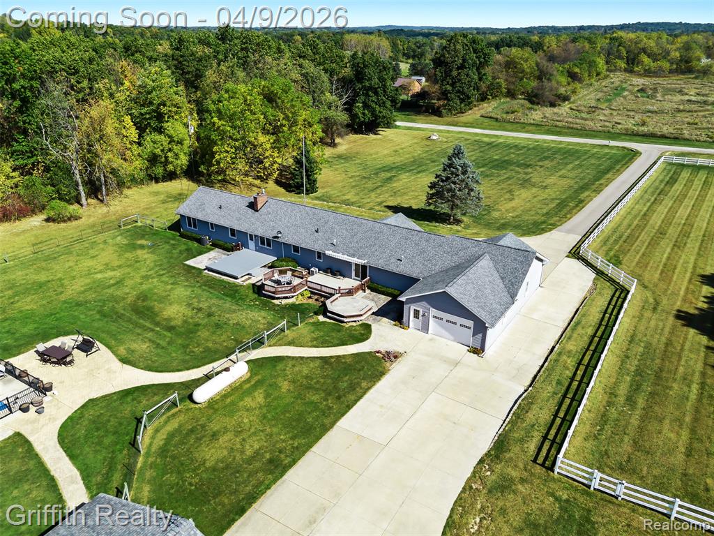 6005 Carscadden Way, Highland, MI — Photo 71