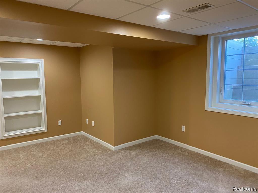 49691 COURTYARD Lane, Canton, MI 48188 — Photo 46