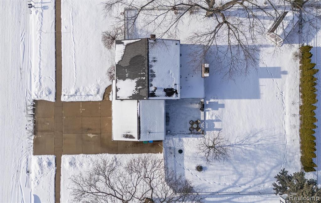8656 War Bonnet Drive, Commerce Twp, MI 48382 — Photo 20