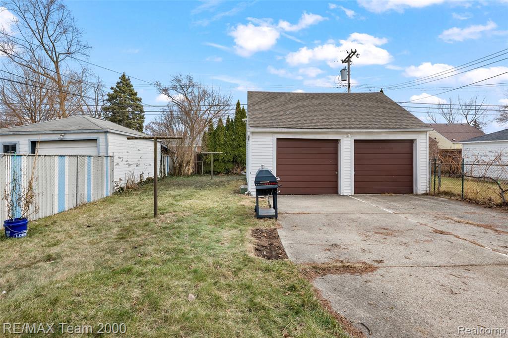 7555 Mayfair Street, Taylor, MI 48180 — Photo 3