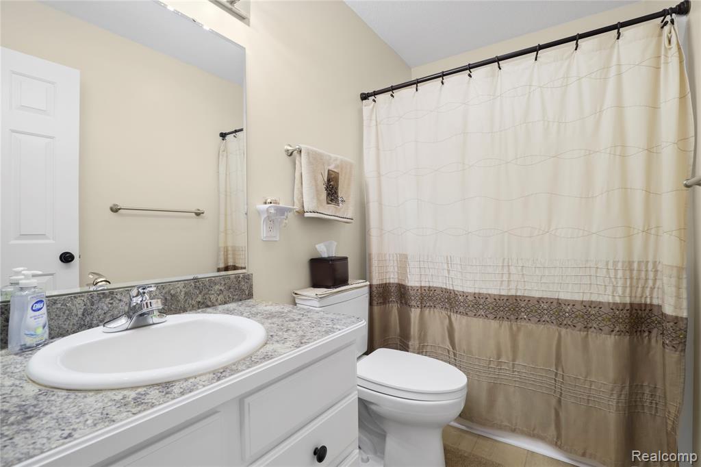 8010 Corbin Court, Mount Morris, MI 48458 — Photo 7