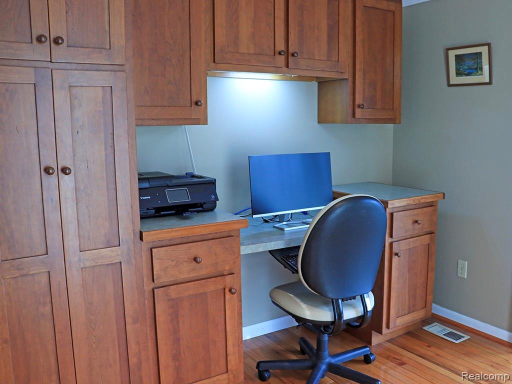311 S Clinton Street, Stockbridge, MI 49285 — Photo 10
