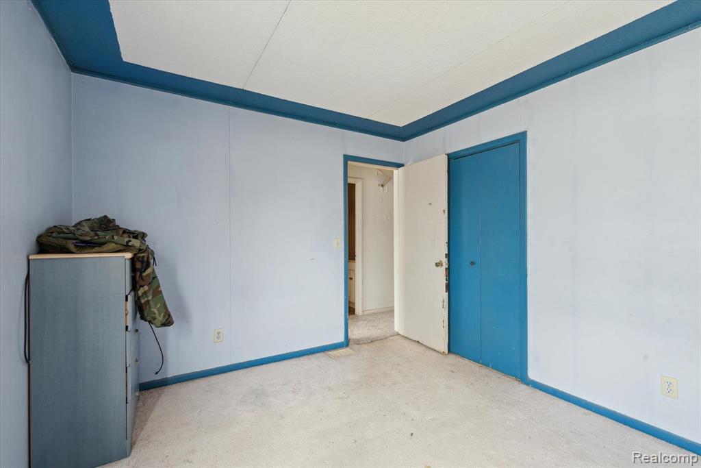 811 HOWELL Avenue, Adrian, MI 49221 — Photo 21