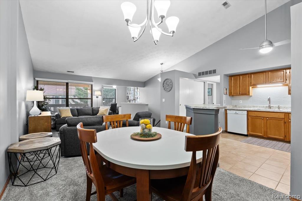 61260 Greenwood Drive, 80, South Lyon, MI 48178 — Photo 9