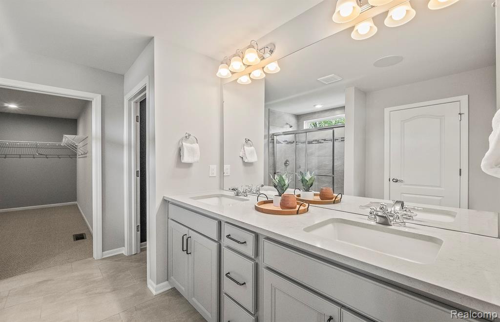 709 Risdon Trail S, Saline, MI 48176 — Photo 15
