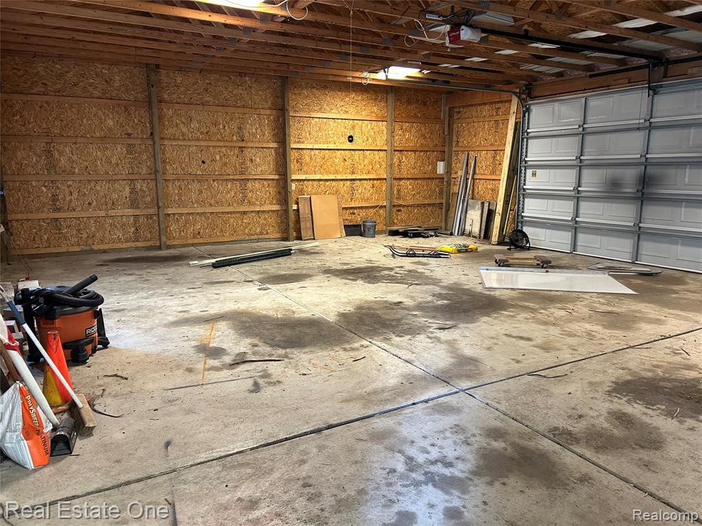 11030 Marshall Road, South Lyon, MI 48178 — Photo 54