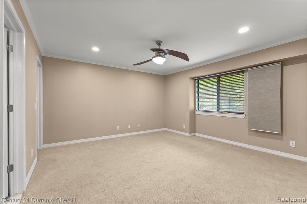 11865 Sycamore Dr, Plymouth, MI 48170 — Photo 15
