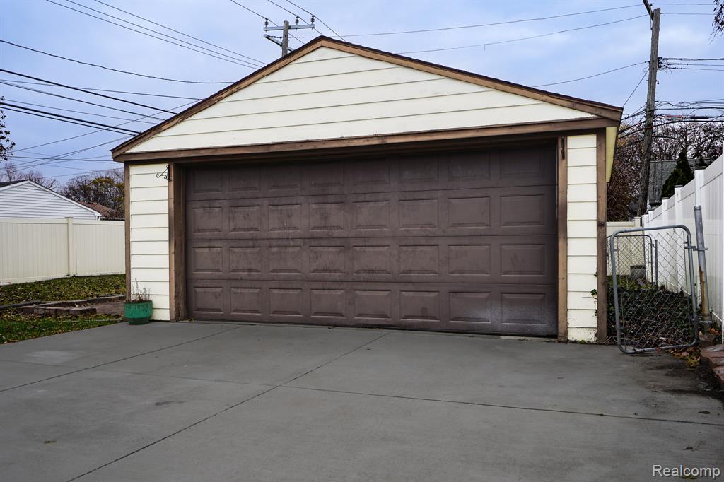 4643 S Hubbard Street, Wayne, MI 48184 — Photo 5