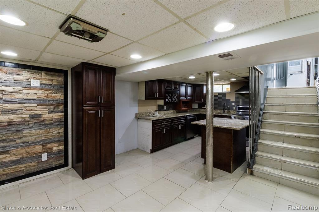 6200 PAYNE Avenue, Dearborn, MI 48126 — Photo 32