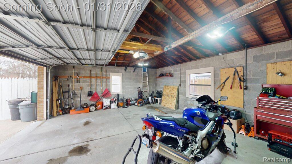 20201 Lochmoor Street, Harper Woods, MI 48225 — Photo 13