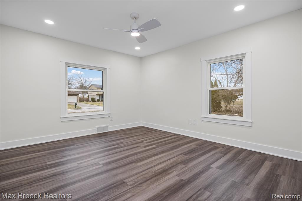 17348 Hilton Street, Southfield, MI, 48075