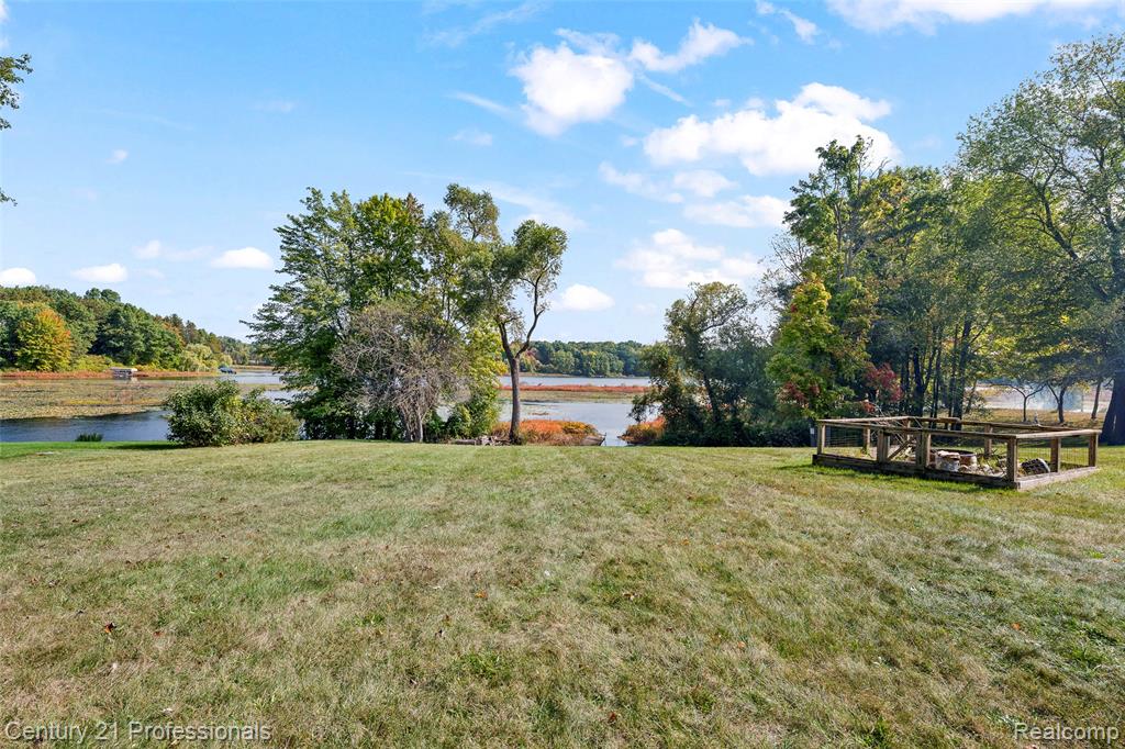 9060 Tindall Road, Davisburg, MI 48350 — Photo 55