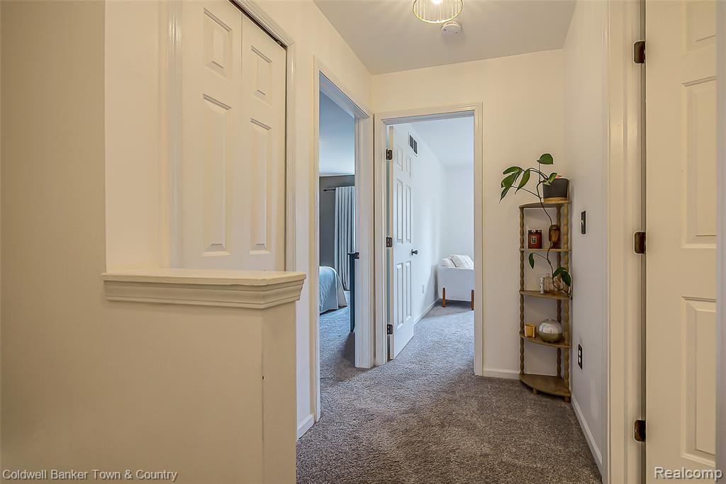 837 Oakwood Drive, Howell, MI 48843 — Photo 13