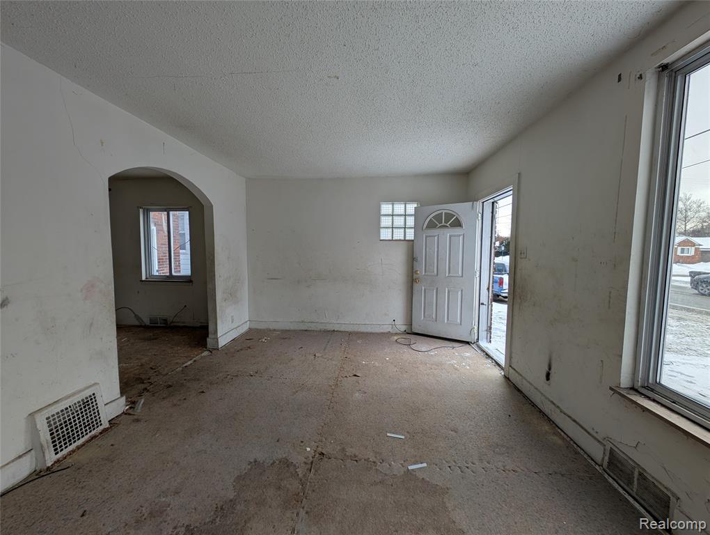 3808 Cadieux Road, Detroit, MI 48224 — Photo 8