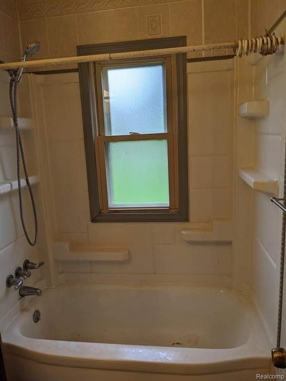 5833 HAROLD Street, Taylor, MI — Photo 9